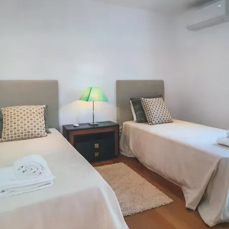 Villa Elegant Villa In Vilamoura Pool Quarteira